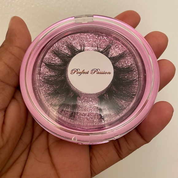 3D mink lashes - Picture 4 of 4